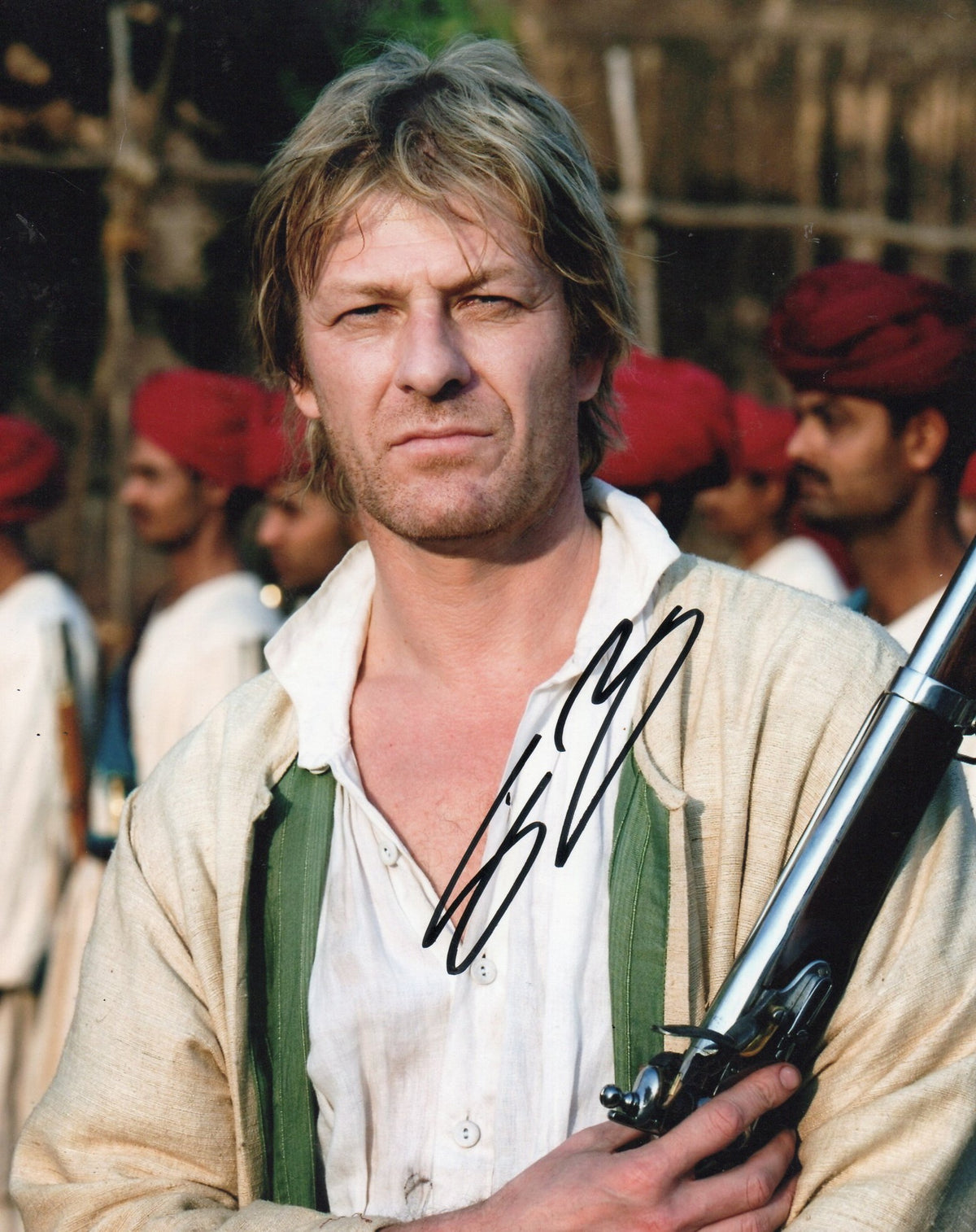 SEAN BEAN SIGNED SHARPE 8X10 PHOTO (3)