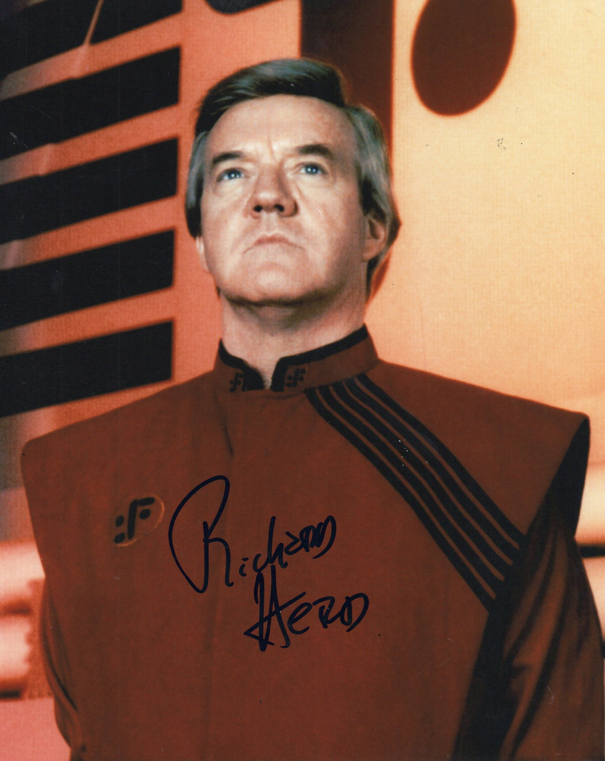RICHARD HERD SIGNED 8X10 V PHOTO
