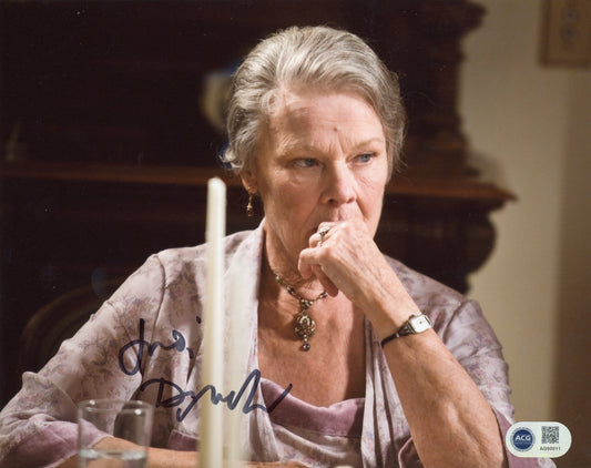 JUDI DENCH SIGNED J EDGAR 10X8 PHOTO ALSO ACG CERT AUTHENTICATION
