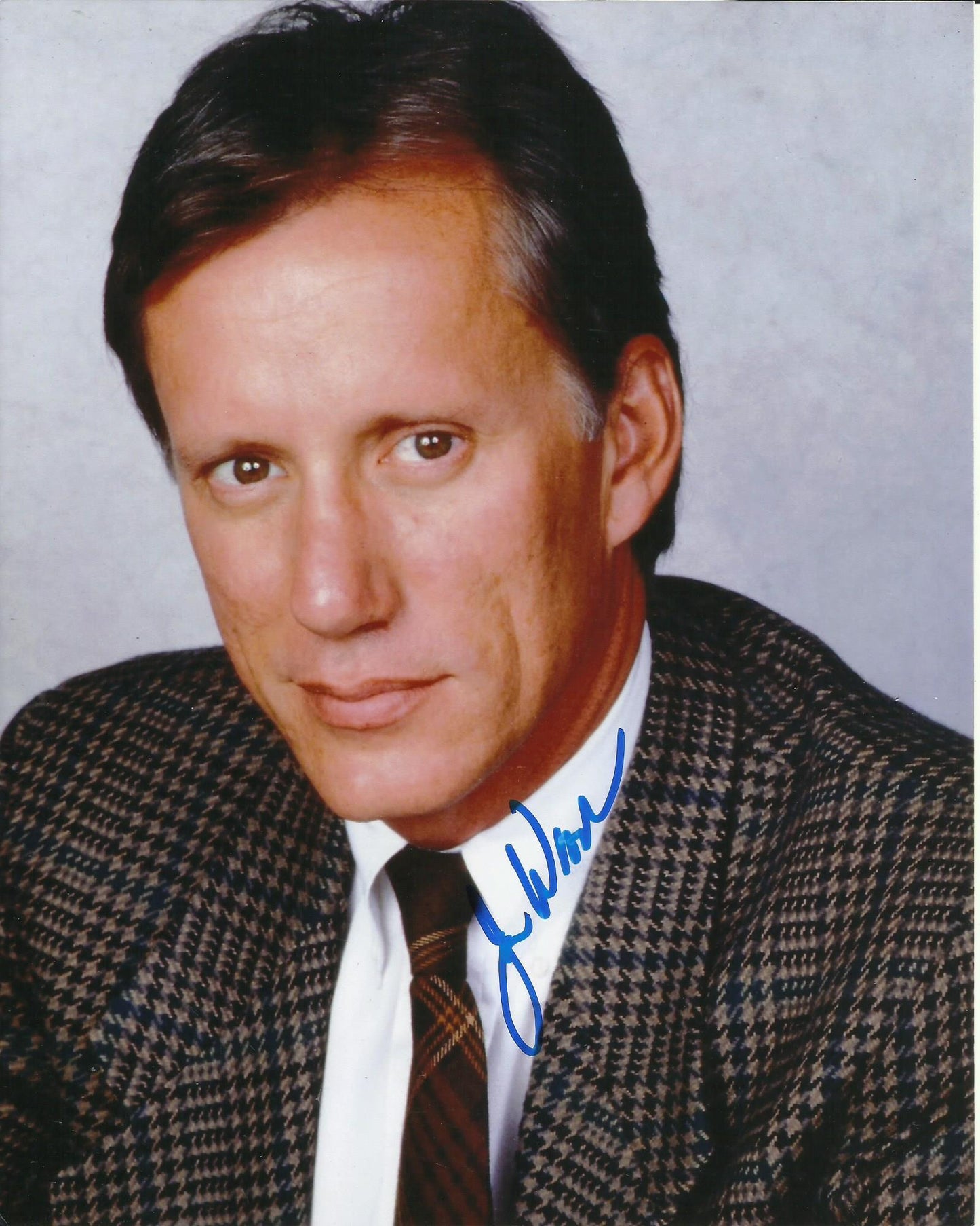 JAMES WOODS SIGNED 8X10 PHOTO (3)