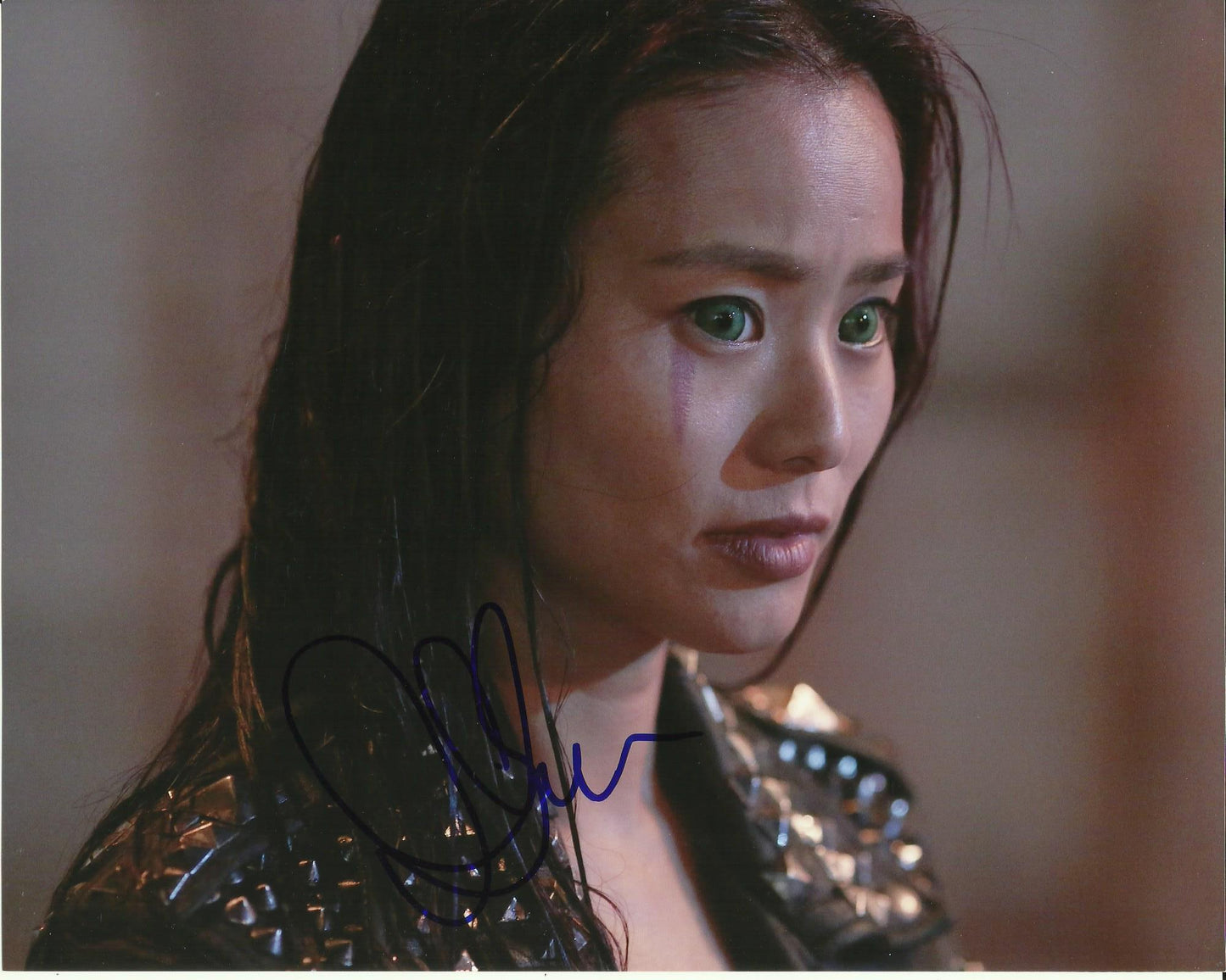 JAMIE CHUNG SIGNED SEXY THE GIFTED 10X8 PHOTO (1)