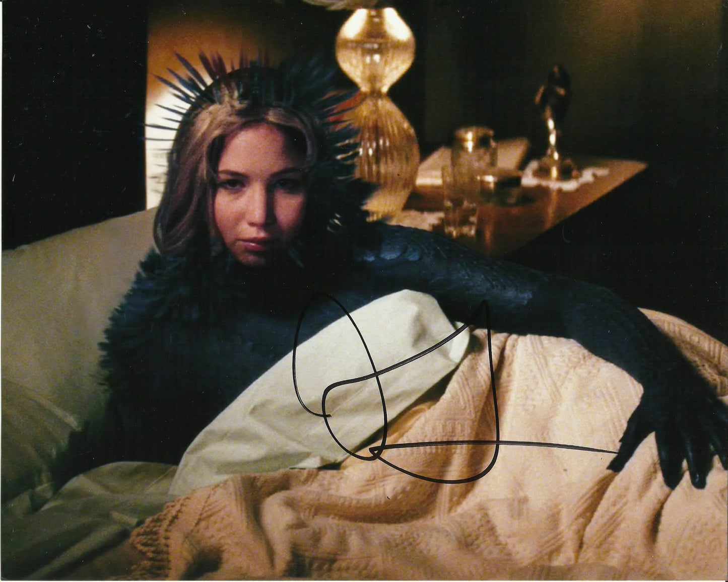 JENNIFER LAWRENCE SIGNED X-MEN 8X10 PHOTO (2)