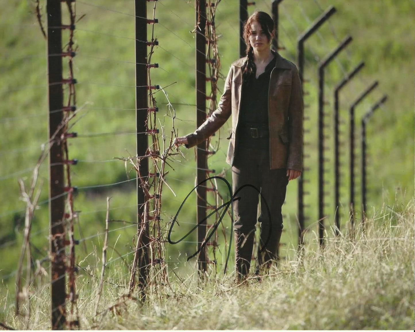 JENNIFER LAWRENCE SIGNED THE HUNGER GAMES 8X10 PHOTO (7)