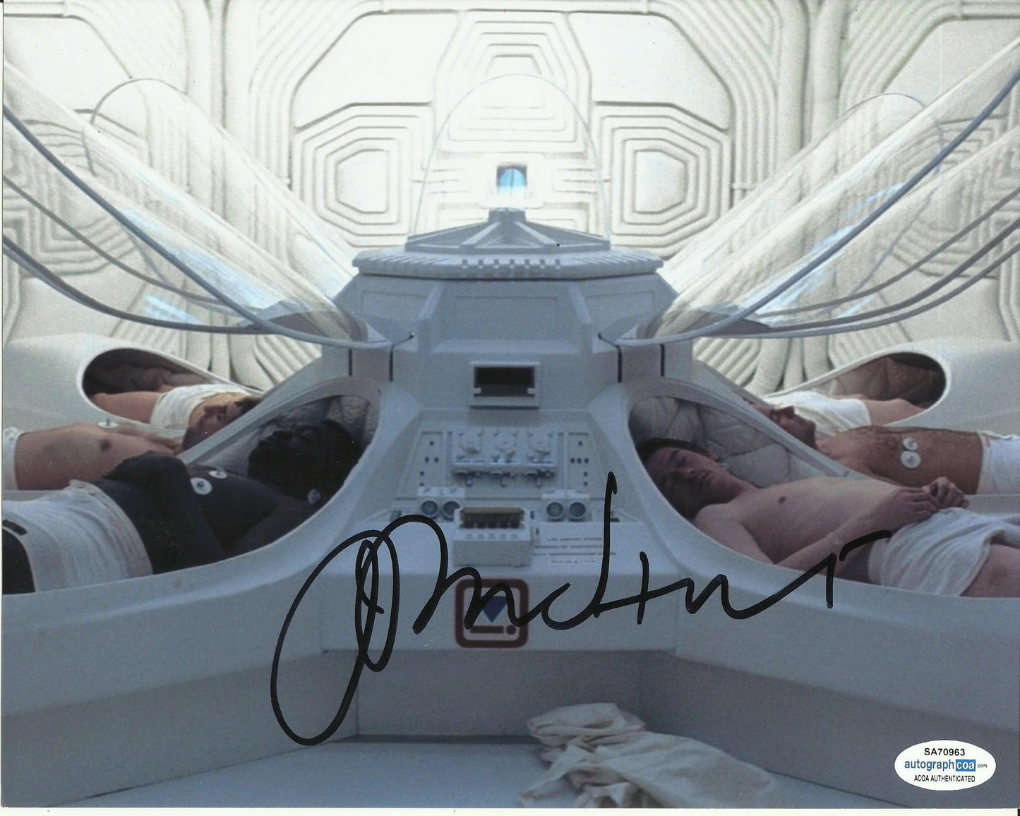 JOHN HURT SIGNED ALIEN 8X10 PHOTO (6) ALSO ACOA CERTIFIED