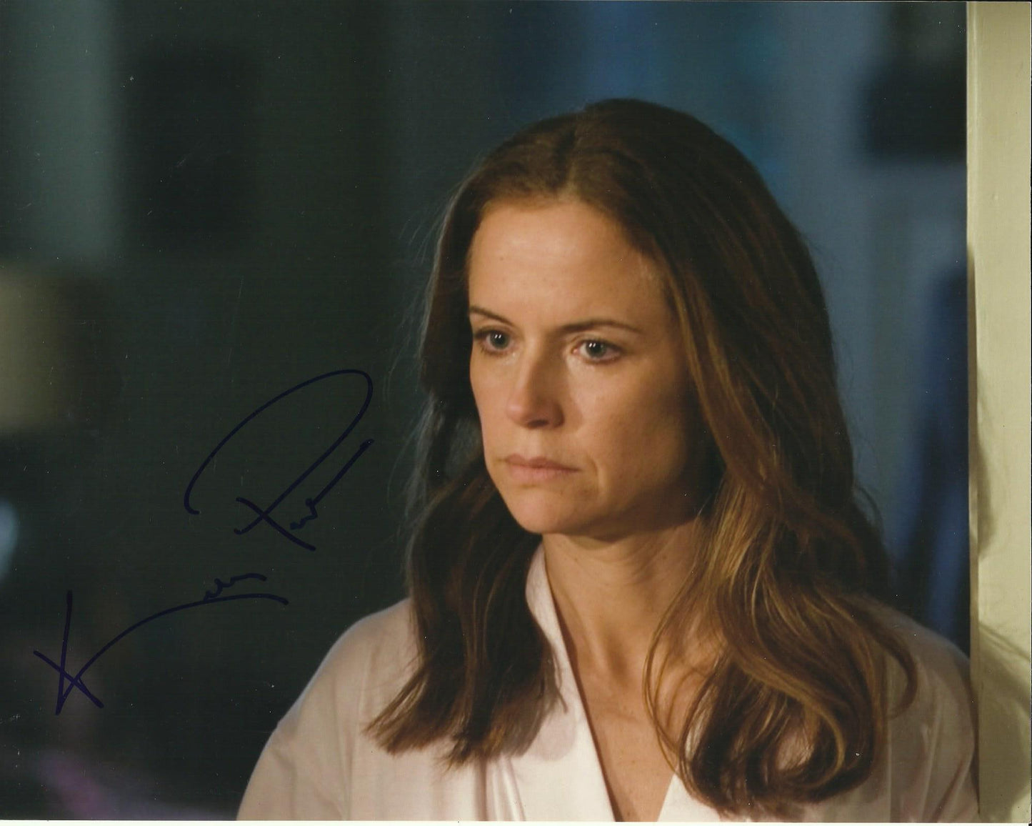 KELLY PRESTON SIGNED SEXY 10X8 PHOTO