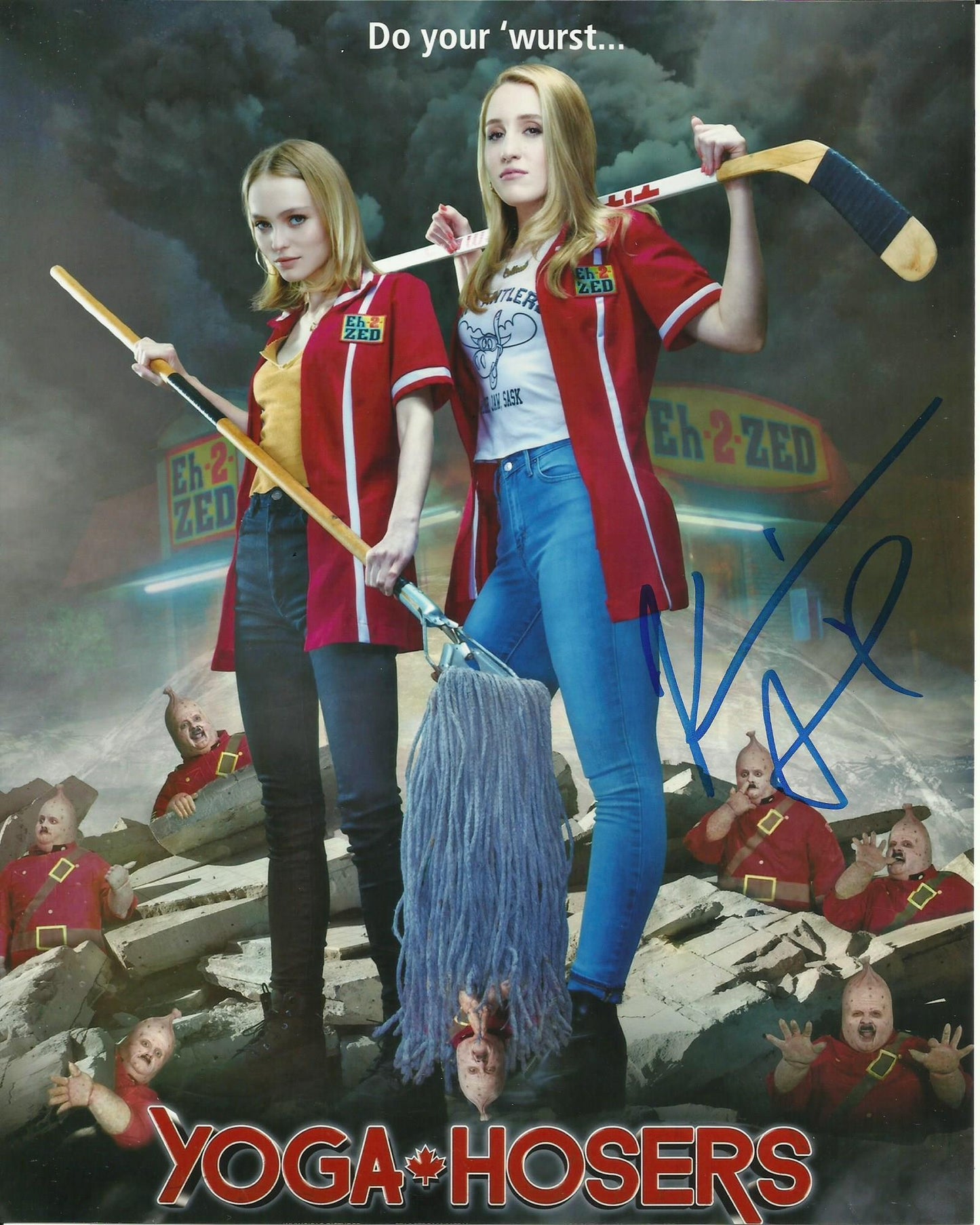 KEVIN SMITH SIGNED YOGA-HOSERS 8X10 PHOTO (1)