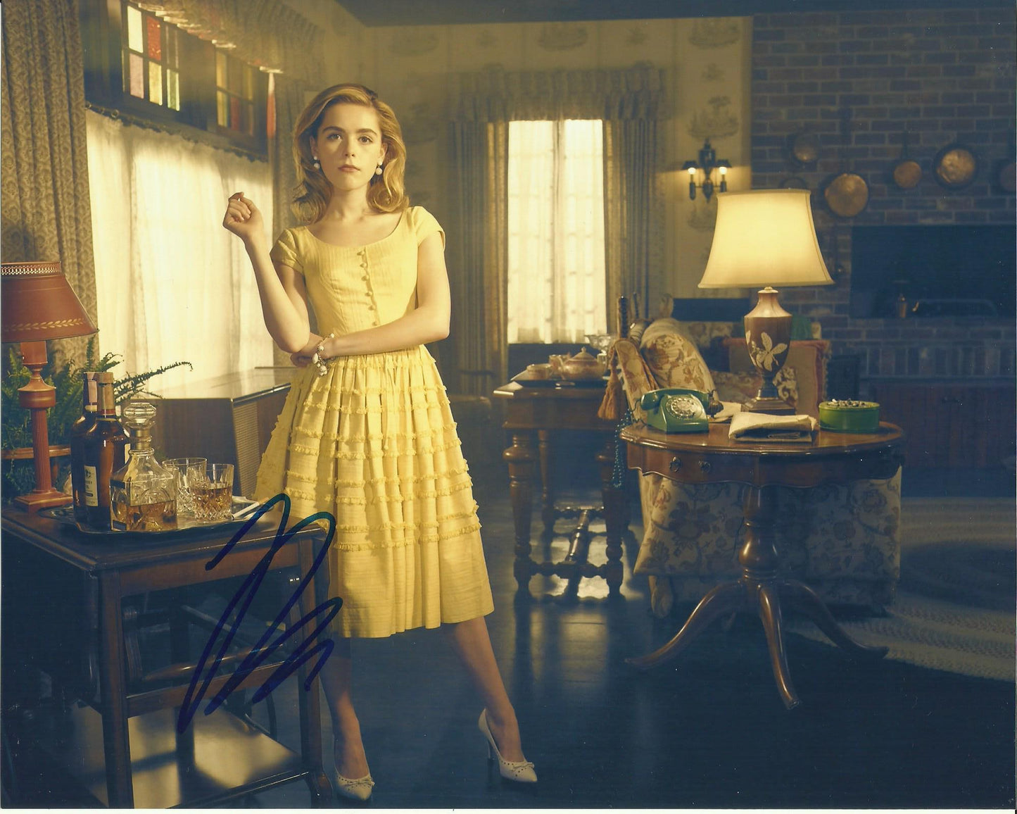 KIERNAN SHIPKA SIGNED FEUD BETTE AND JOAN 10X8 PHOTO