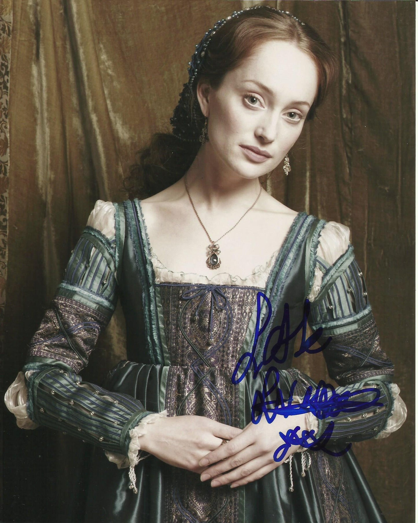 LOTTE VERBEEK SIGNED THE BORGIAS 10X8 PHOTO