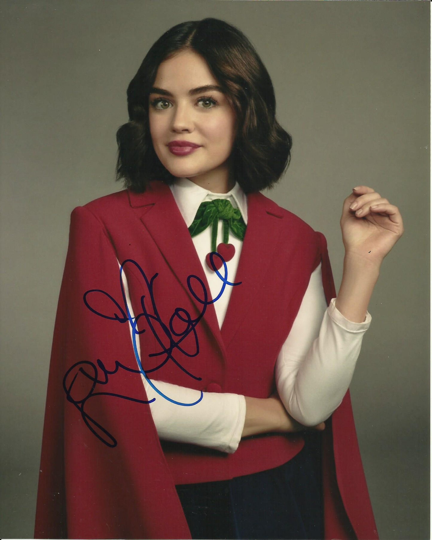 LUCY HALE SIGNED SEXY 10X8 PHOTO (5)