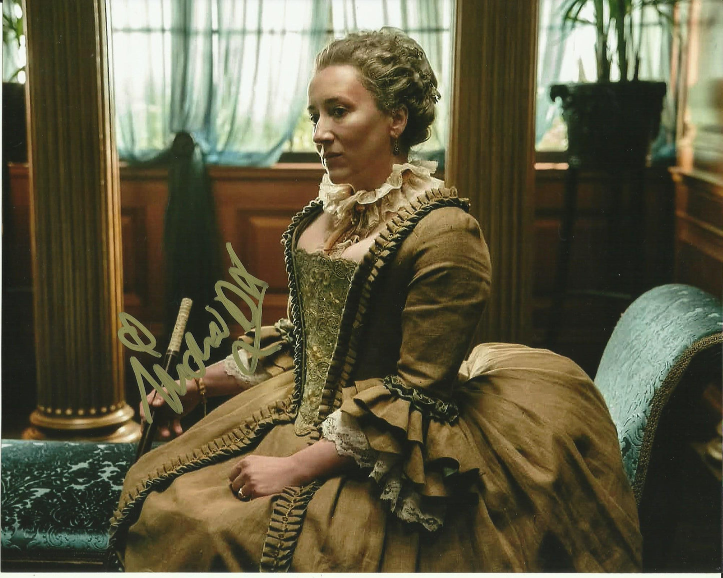 MARIA DOYLE KENNEDY SIGNED OUTLANDER 10X8 PHOTO (1)