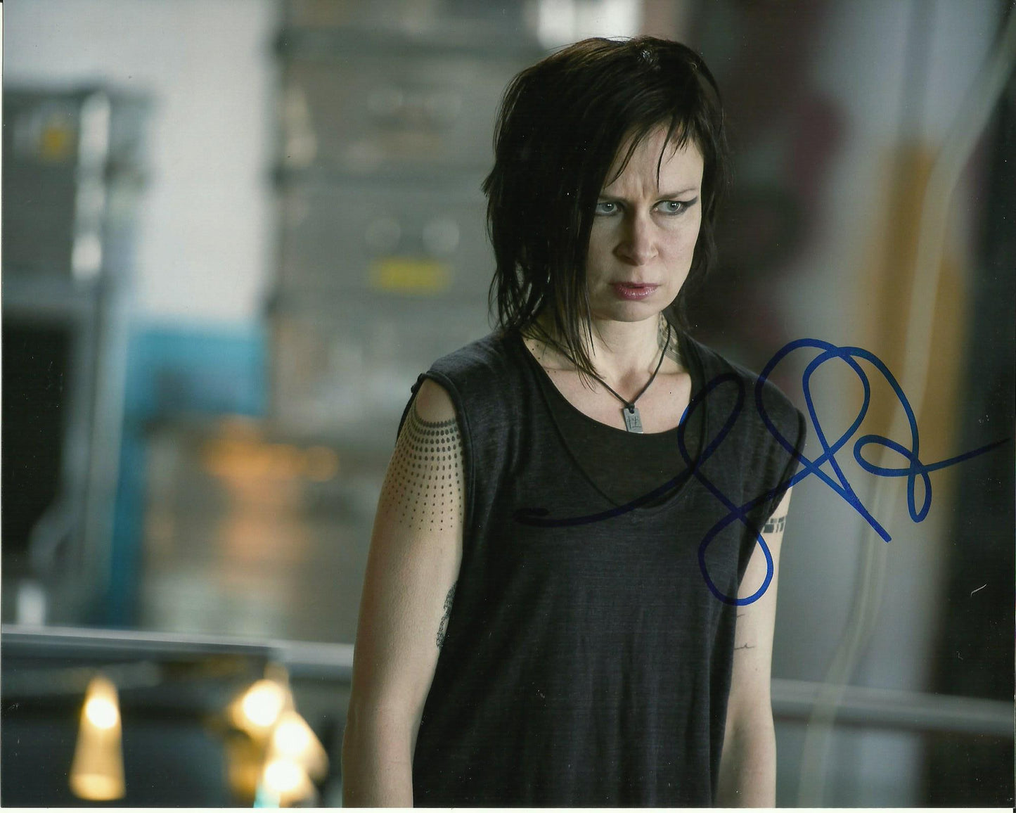 MARY LYNN RAJSKUB SIGNED 24 10X8 PHOTO (5)