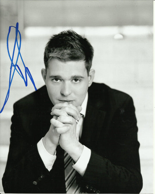MICHAEL BUBLE SIGNED 10X8 PHOTO (2)