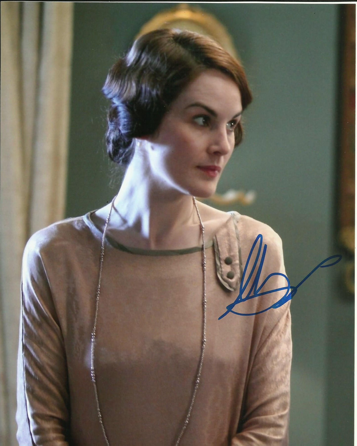 MICHELLE DOCKERY SIGNED DOWNTON ABBEY 10X8 PHOTO (1)