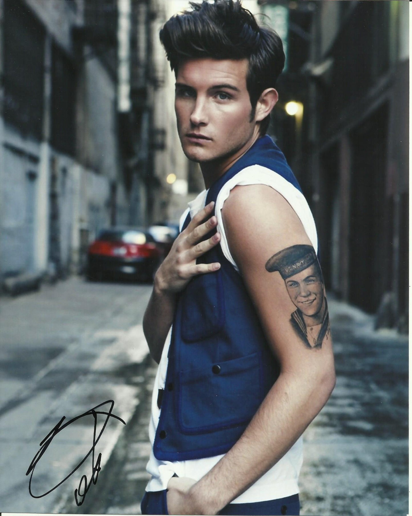 NICO TORTORELLA SIGNED 8X10 PHOTO (1)