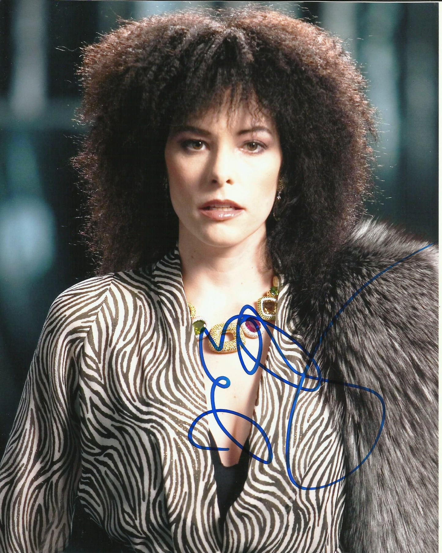 PARKER POSEY SIGNED SEXY 10X8 PHOTO (2)