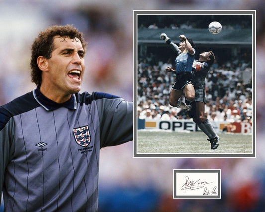 PETER SHILTON SIGNED ENGLAND PHOTO MOUNT