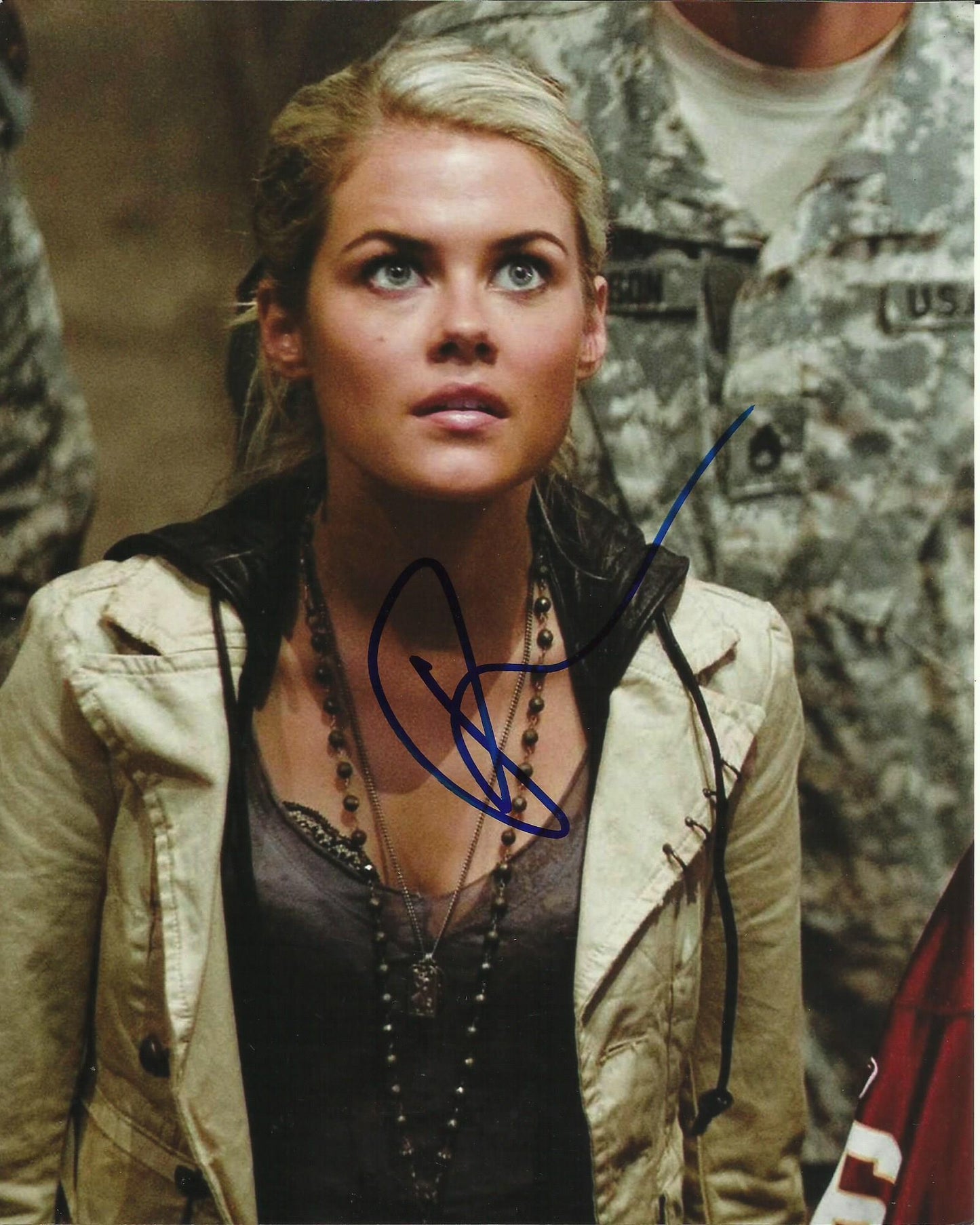 RACHAEL TAYLOR SIGNED SEXY TRANSFORMERS 10X8 PHOTO