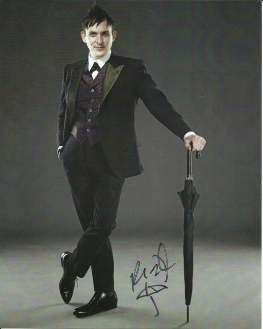 ROBIN LORD TAYLOR SIGNED GOTHAM 8X10 PHOTO (14) WITH UMBRELLA SKETCH