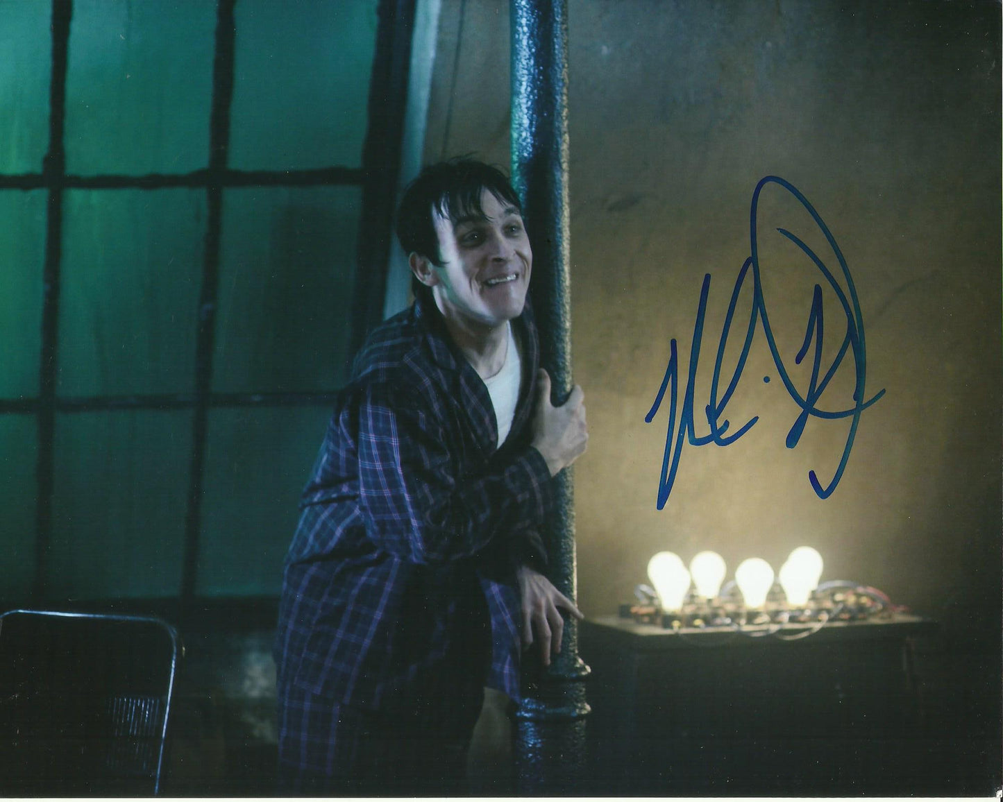 ROBIN LORD TAYLOR SIGNED GOTHAM 8X10 PHOTO (9)