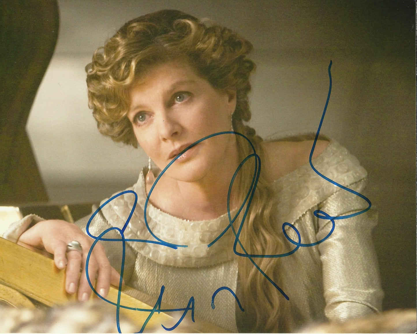 RENE RUSSO SIGNED THOR 10X8 PHOTO