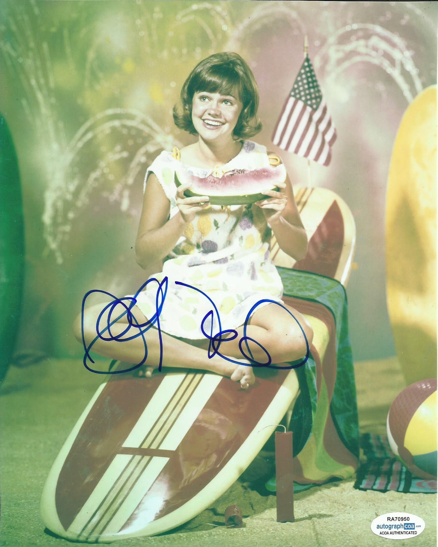 SALLY FIELD SIGNED YOUNG 10X8 PHOTO ALSO ACOA