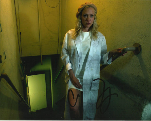 CHLOE SEVIGNY SIGNED AMERICAN HORROR STORY 10X8 PHOTO (1)