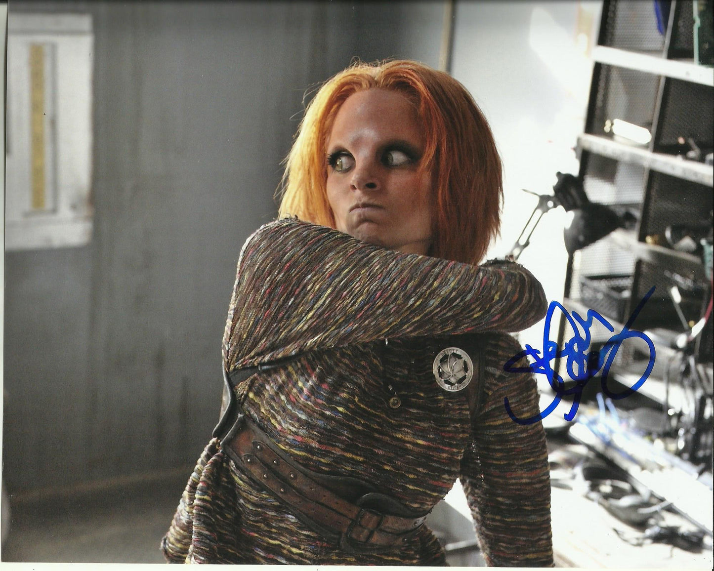 STEPHANIE LEONIDAS SIGNED DEFIANCE 10X8 PHOTO (2)