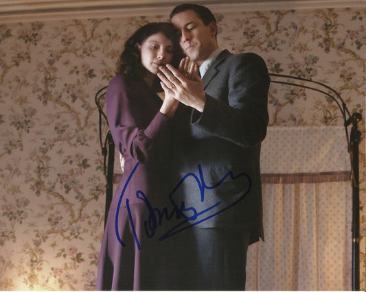TOBIAS MENZIES SIGNED OUTLANDER 8X10 PHOTO (4)