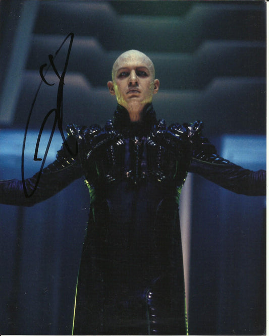 TOM HARDY SIGNED STAR TREK 8X10 PHOTO
