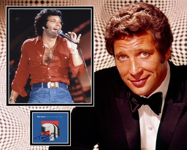 TOM JONES SIGNED COOL PHOTO MOUNT UACC REG 242 (1)