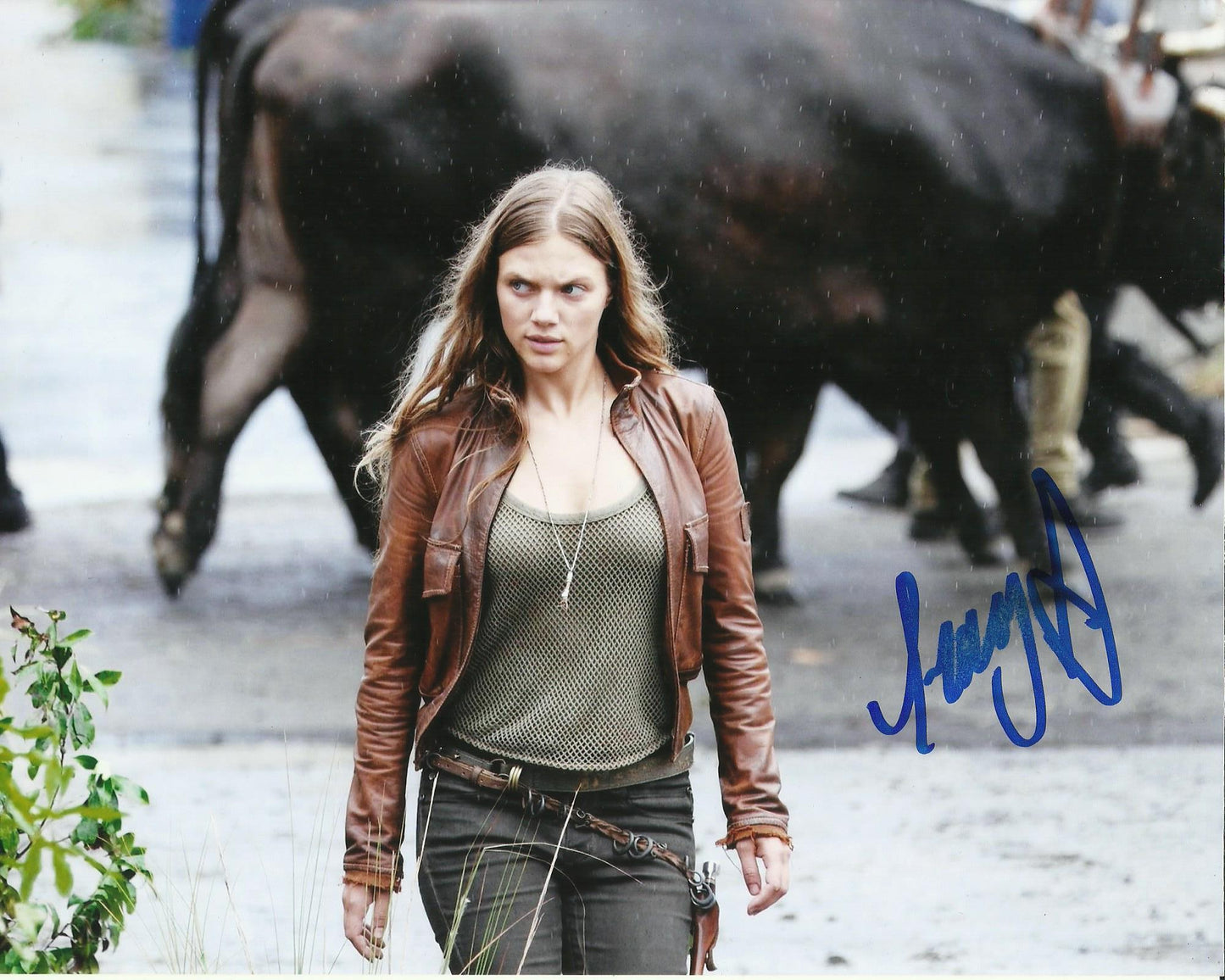 TRACY SPIRIDAKOS SIGNED REVOLUTION 10X8 PHOTO (4)