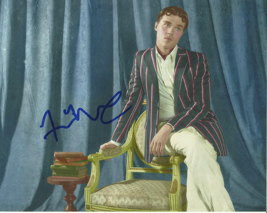 FINN WITTROCK SIGNED AMERICAN HORROR STORY 8X10 PHOTO (2)