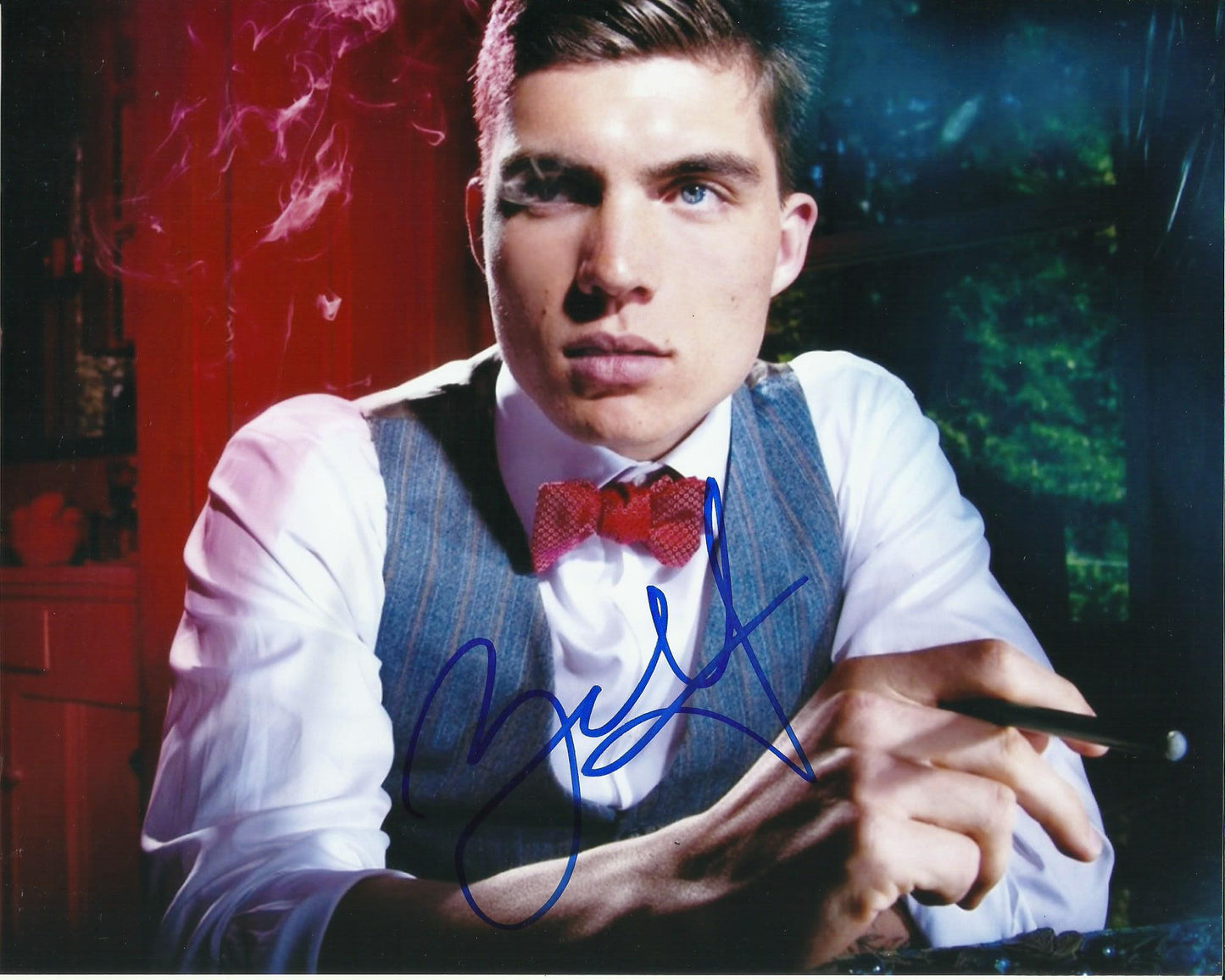 ZANE HOLTZ SIGNED COOL 8X10 PHOTO (2)