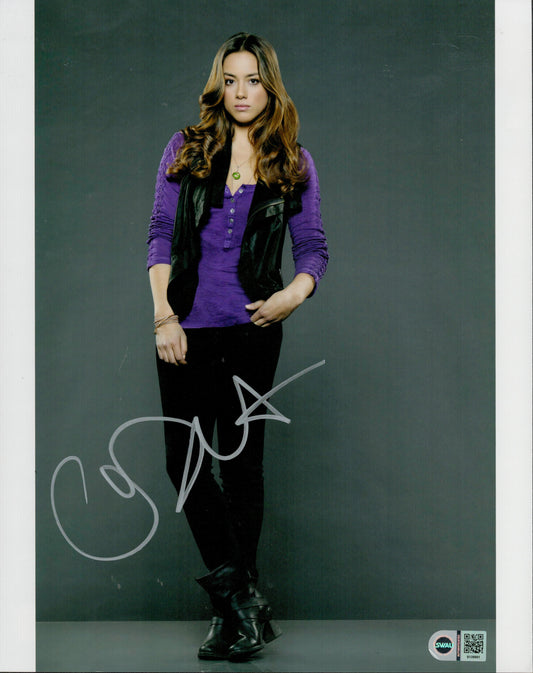 CHLOE BENNET SIGNED LARGE 14X11 SEXY PHOTO (3) ALSO SWAU