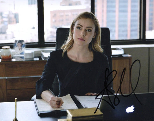 AMANDA SCHULL SIGNED SUITS 10X8 PHOTO (4)