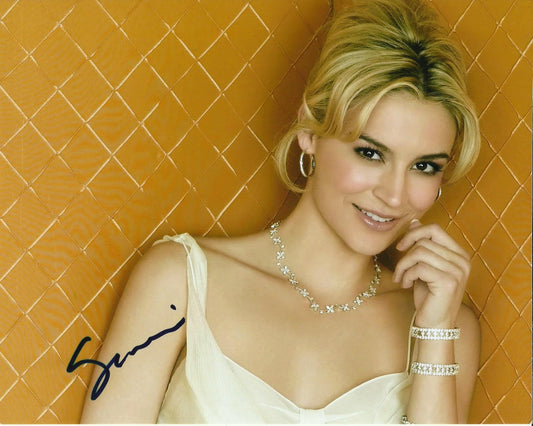 SAMAIRE AMSTRONG SIGNED SEXY 10X8 PHOTO (2)