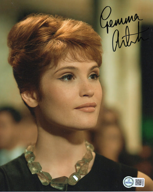 GEMMA ARTERTON SIGNED QUANTUM OF SOLACE 10X8 PHOTO (2) ALSO AFTAL AUTHENTICATION