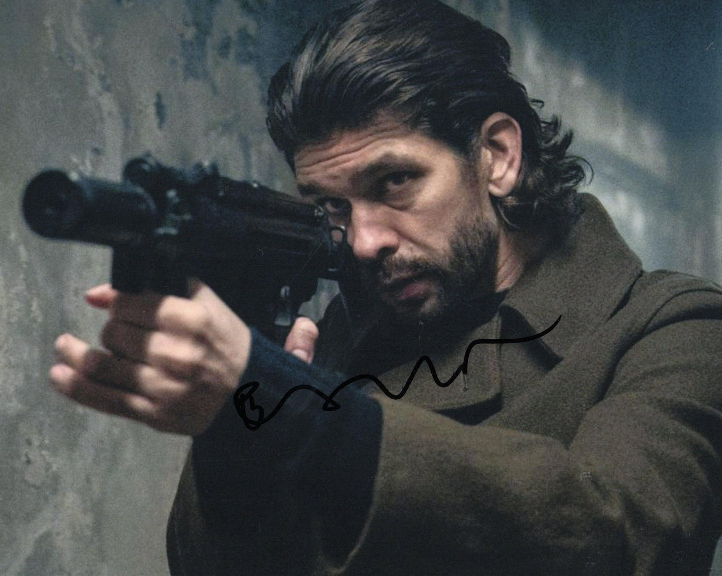 BEN WHISHAW SIGNED BLACK DOVES 8X10 PHOTO (4)