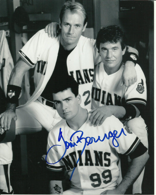 TOM BERENGER SIGNED MAJOR LEAGUE 8X10 PHOTO (2)