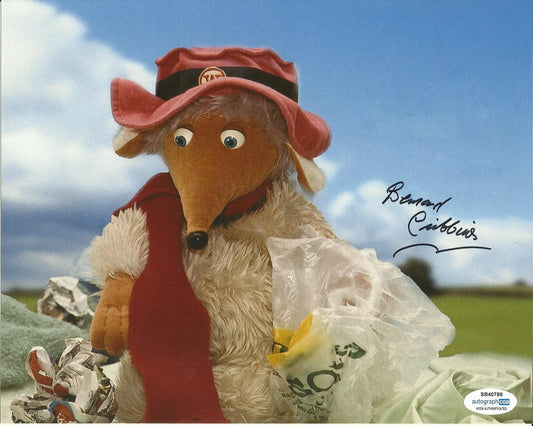 BERNARD CRIBBINS SIGNED THE WOMBLES 8X10 PHOTO  ALSO ACOA