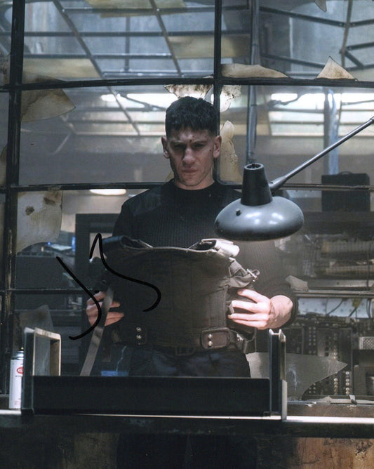 JON BERNTHAL SIGNED THE PUNISHER 8X10 PHOTO (6)