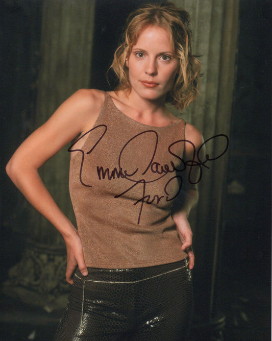 EMMA CAULFIELD SIGNED BUFFY 10X8 PHOTO (2)