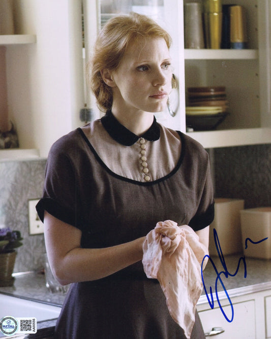 JESSICA CHASTAIN SIGNED THE HELP 10X8 PHOTO ALSO AFTAL AUTHENTICATION