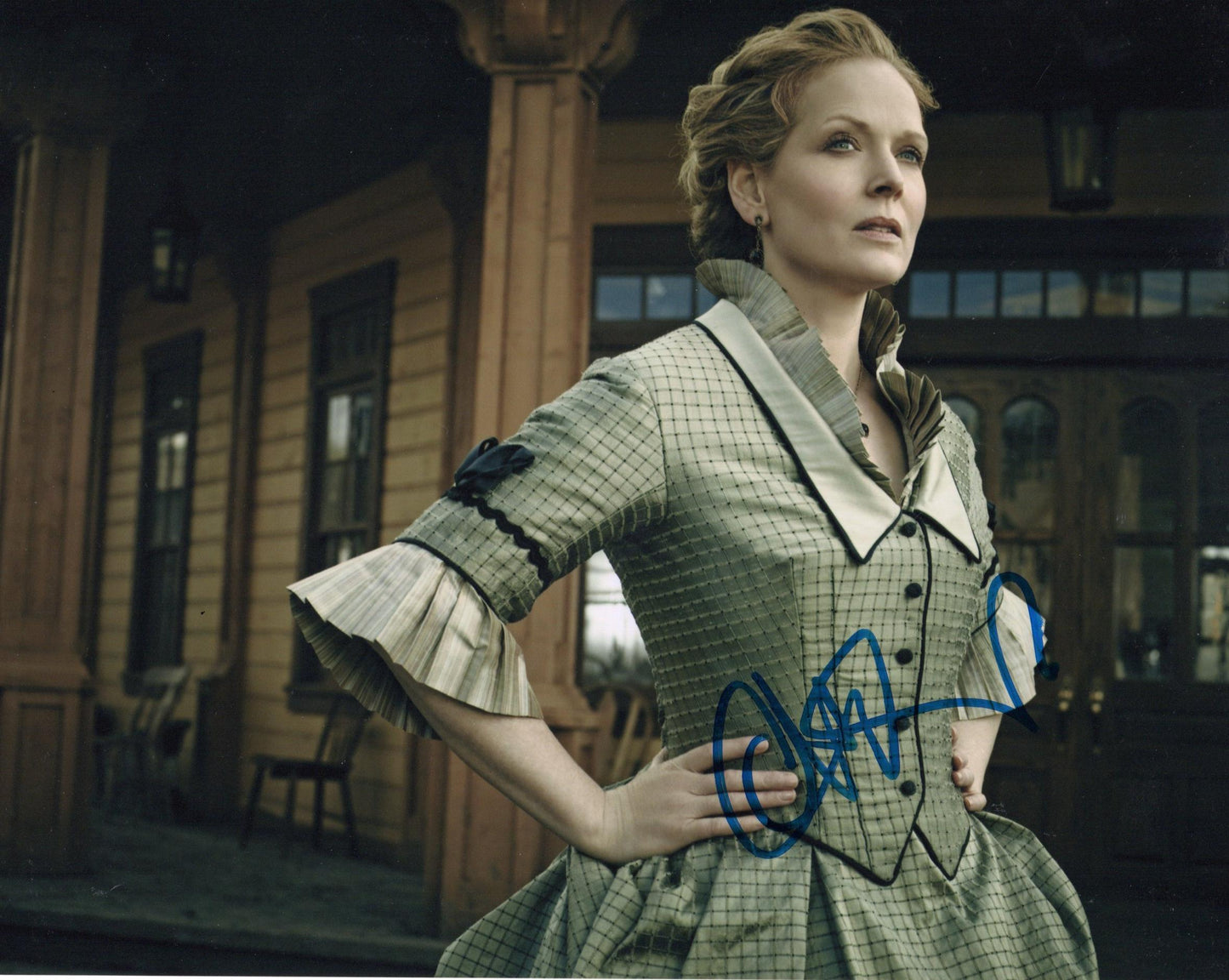 CHELAH HORSDAL SIGNED HELL ON WHEELS 10X8 PHOTO (1)