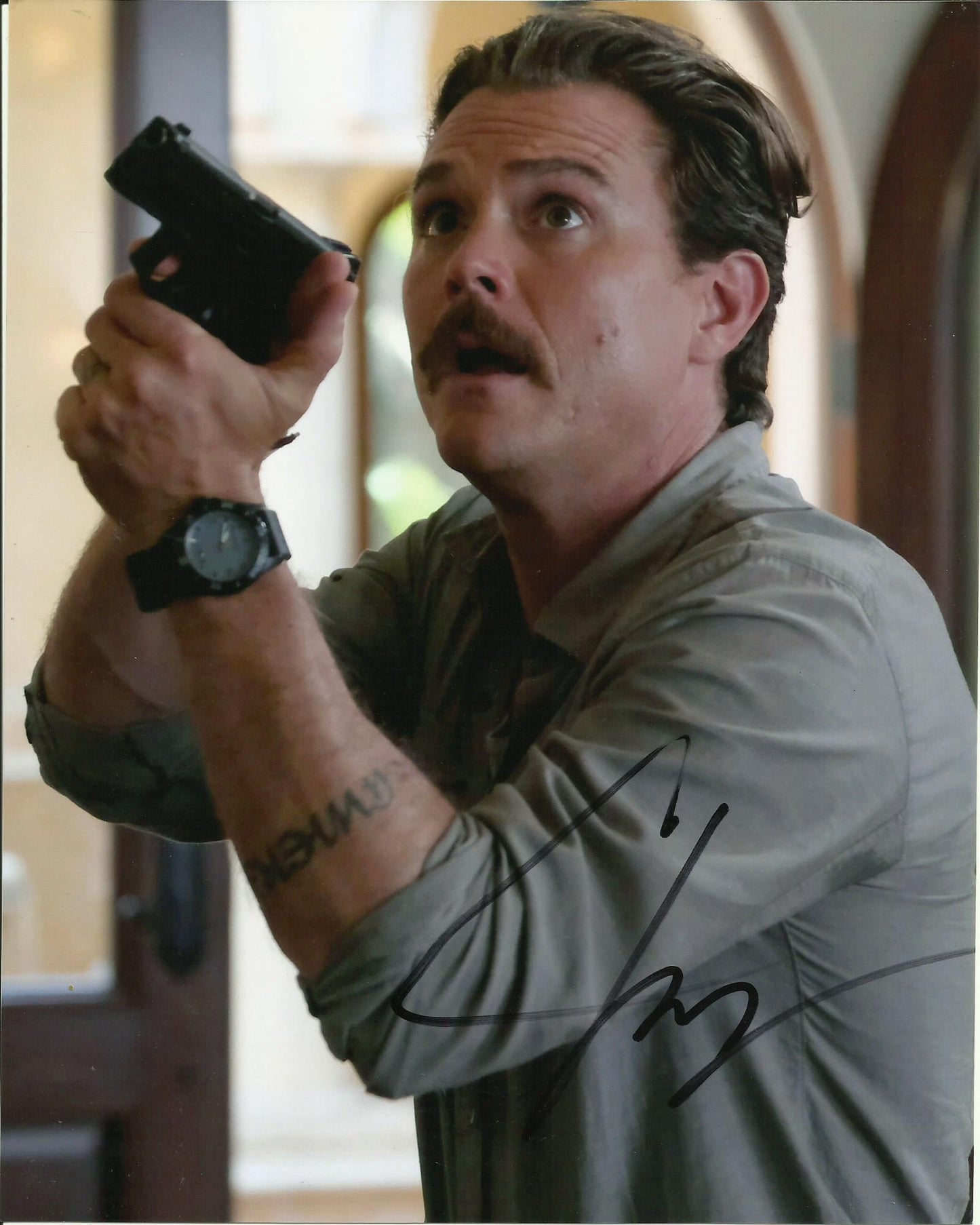 CLAYNE CRAWFORD SIGNED LETHAL WEAPON 8X10 PHOTO (2)