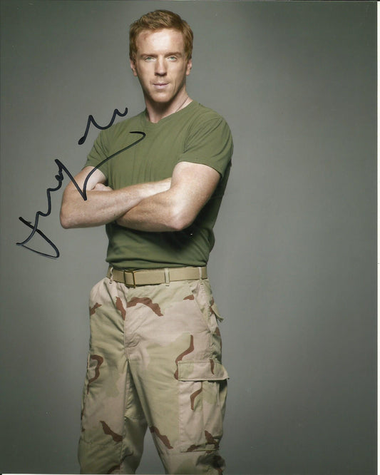 DAMIAN LEWIS SIGNED HOMELAND 8X10 PHOTO (1)