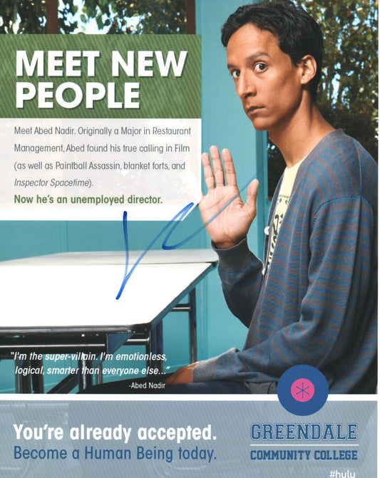 DANNY PUDI SIGNED COMMUNITY 10X8 PHOTO (3)