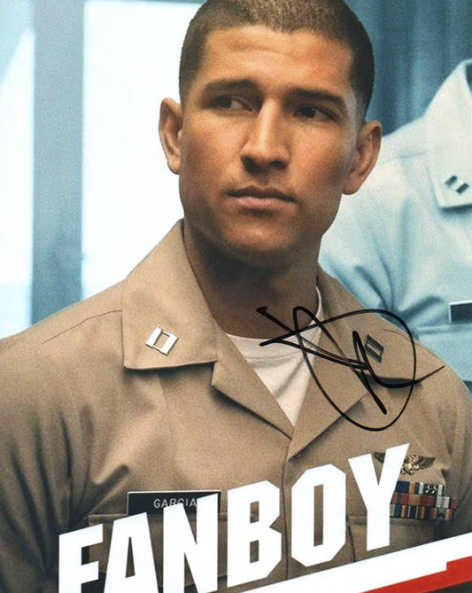 DANNY RAMIREZ SIGNED TOP GUN MAVERICK 8X10 PHOTO (4)
