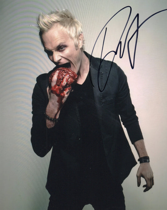 DAVID ANDERS SIGNED IZOMBIE 8X10 PHOTO (2)