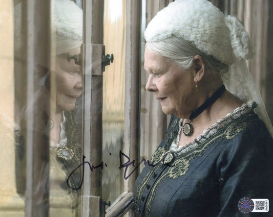 JUDI DENCH SIGNED VICTORIA AND ABDUL 10X8 PHOTO ALSO AFTAL AUTHENTICATION